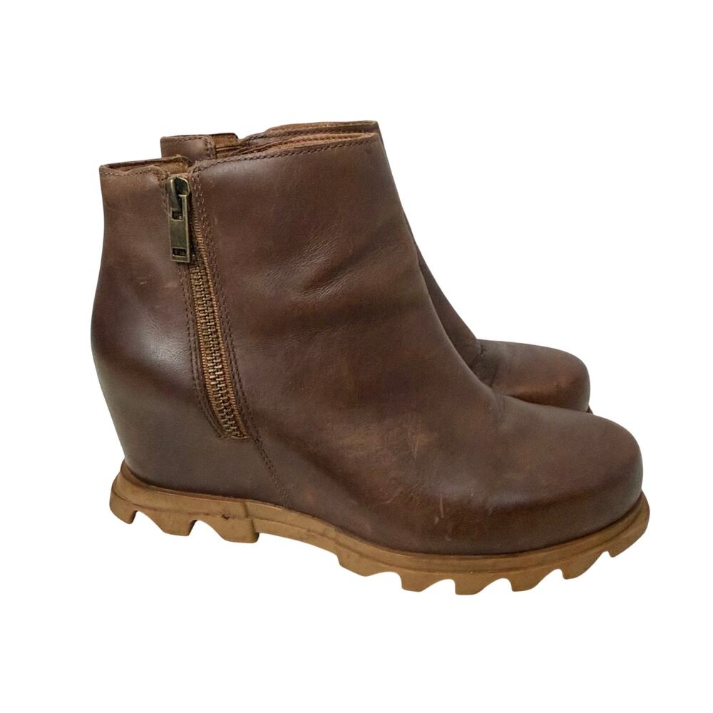 Sorel Boots Women's Size 10 Joan of Arctic Wedge III Zip Brown Hazelnut Leather